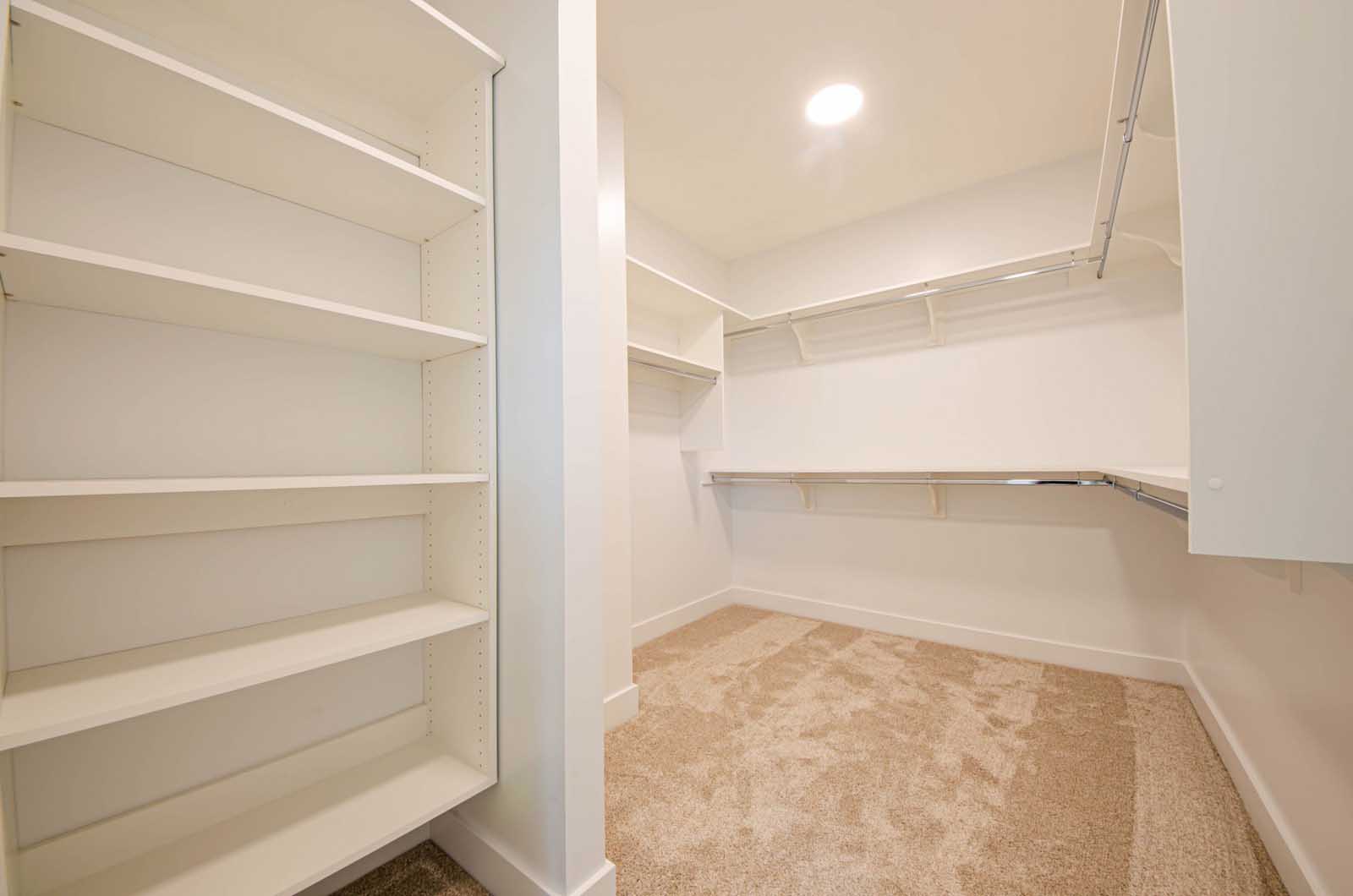 Design Homes The Willow walk-in closet
